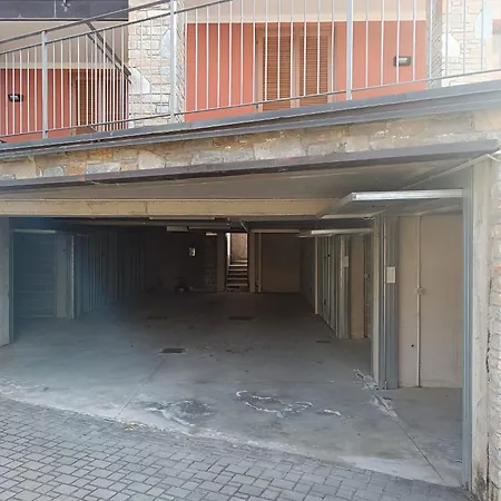 Resicence Solare Con Piscina 2